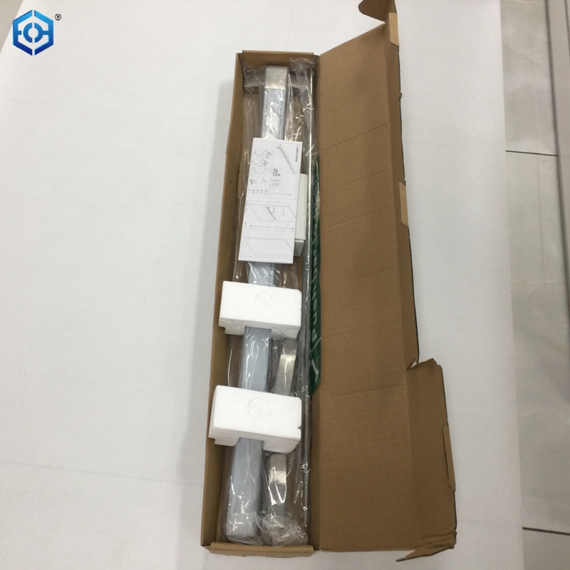 hardware de p&aacute;nico comercial