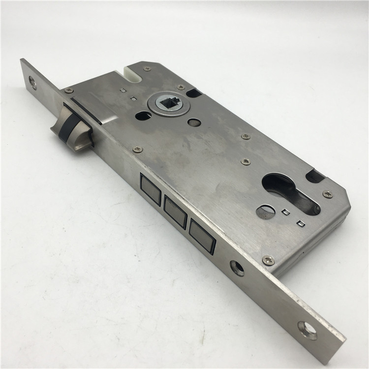 Cerradura de puerta modelo americana