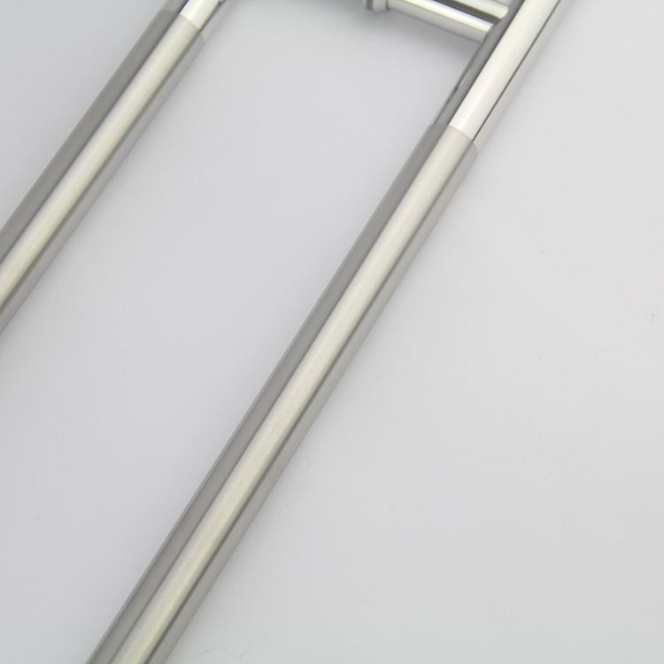 manijas de puerta adornadas