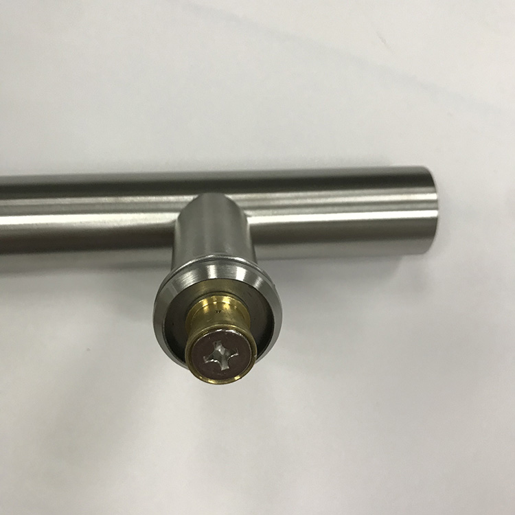 tiradores de puerta al ras