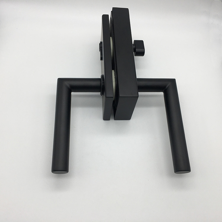 cerradura de puerta silenciosa