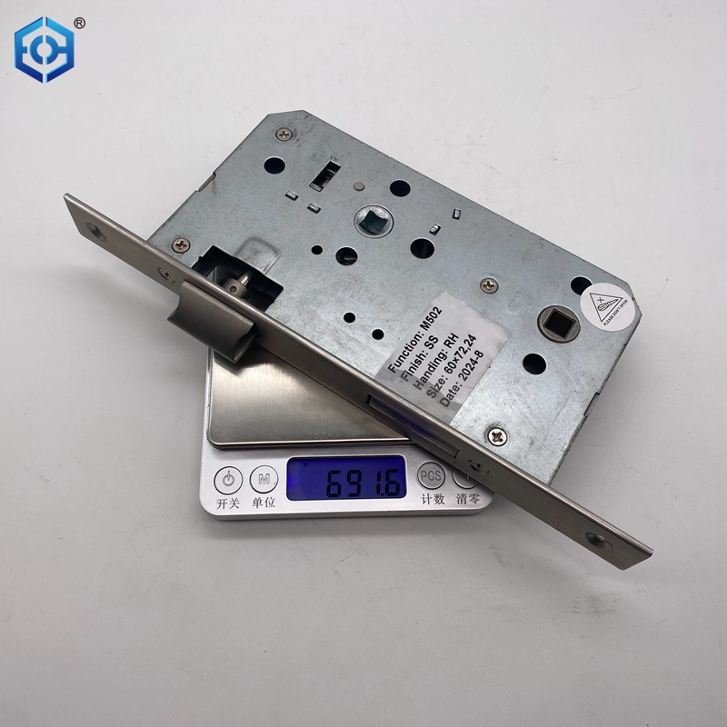 Mech&oacute;n de ba&ntilde;o de acero inoxidable