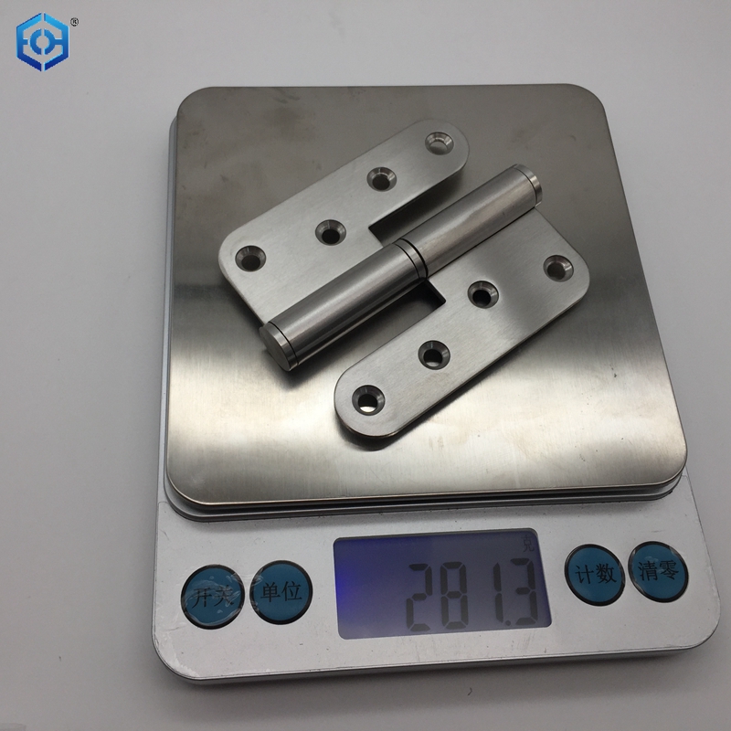 bisagra pivotante en forma de l