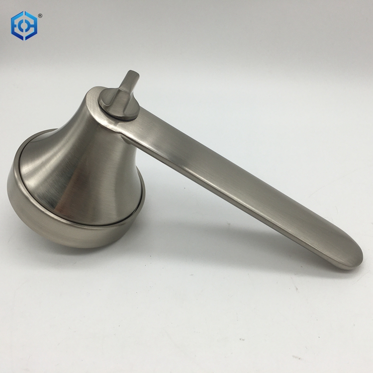 Cerradura interna de la puerta francesa