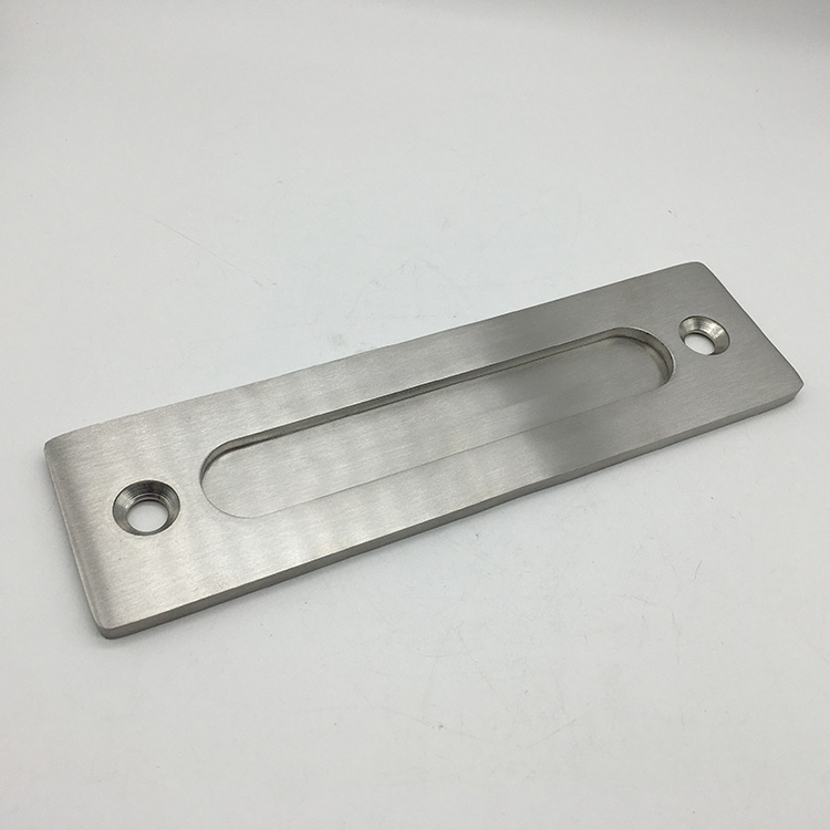 &iquest;Qu&eacute; tan alto debe estar en una puerta de granero?