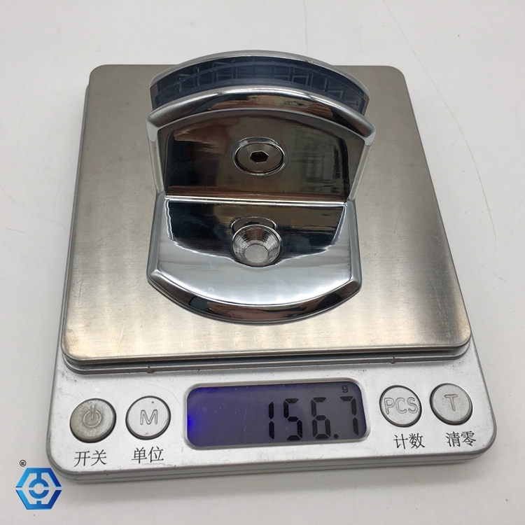 Caminar en la ducha con panel de aleta