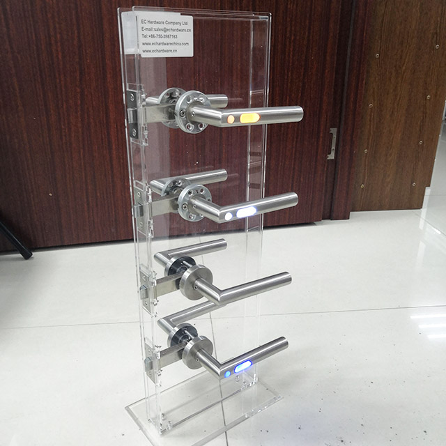 Tirador de puerta LED