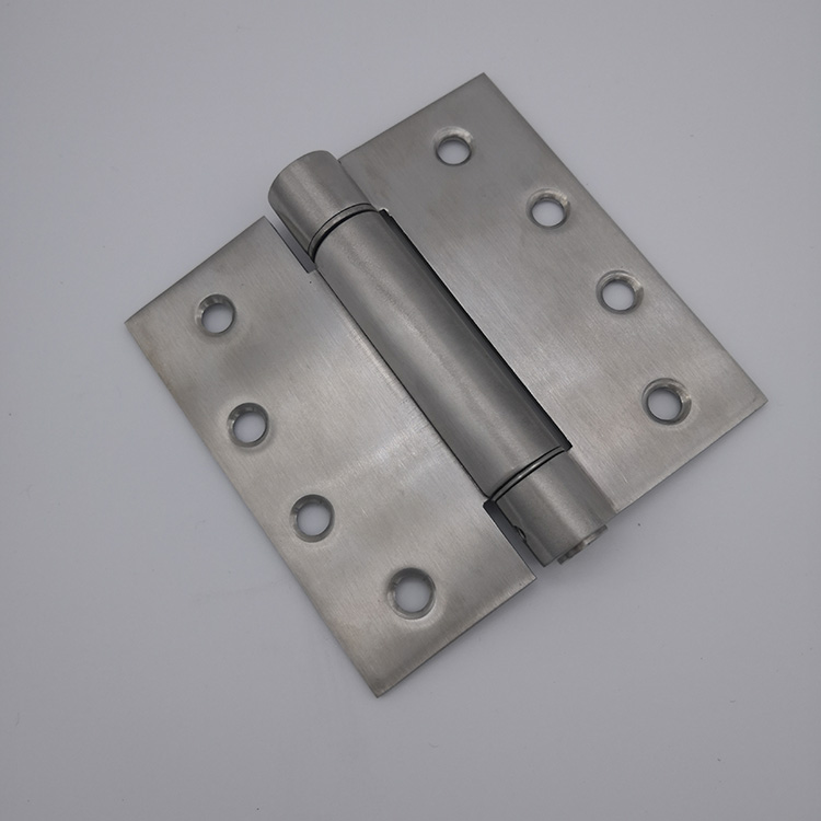 cierrapuertas vs bisagra de resorte