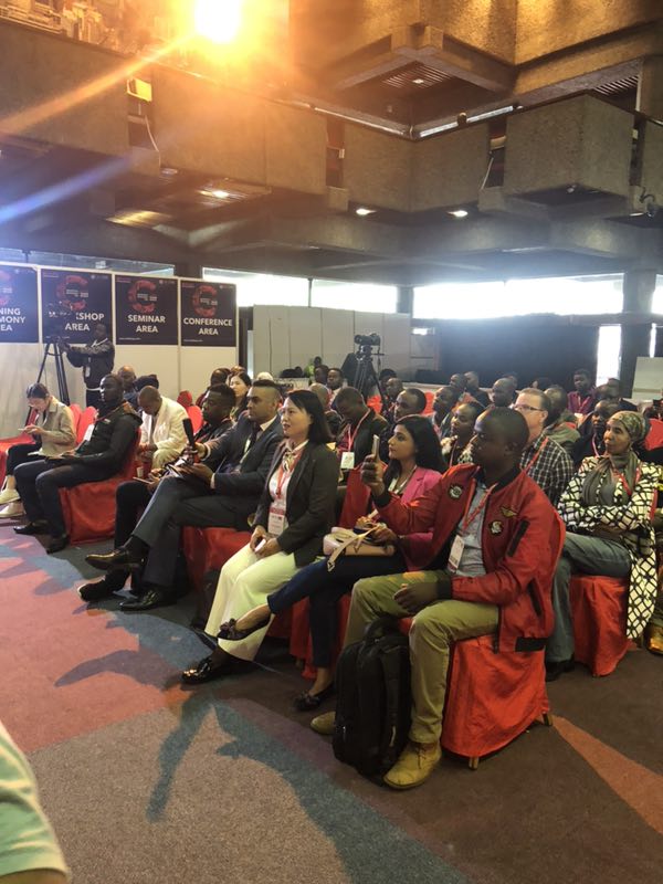 reuni&oacute;n de exposici&oacute;n