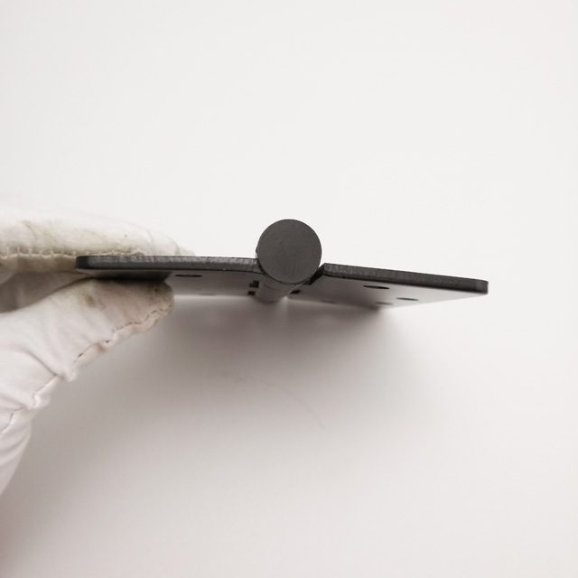 Bisagra de puerta de grado marr&oacute;n satinado