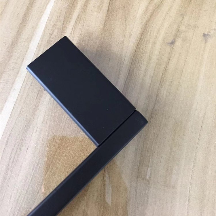 Barra de toalla en negro mate