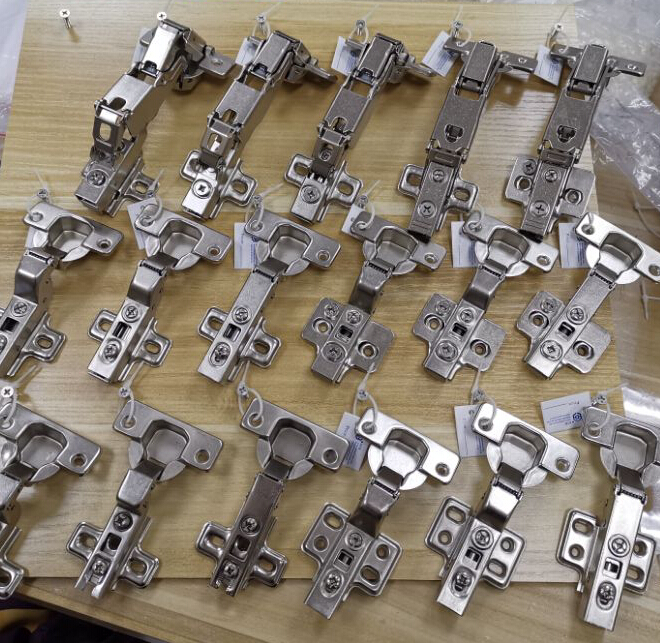 bisagra del gabinete