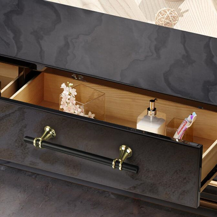 Manejo de muebles J&oacute;venes 