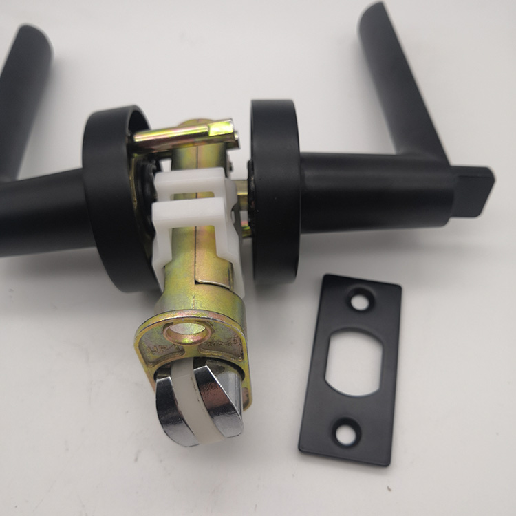 cerradura de la puerta del ba&ntilde;o